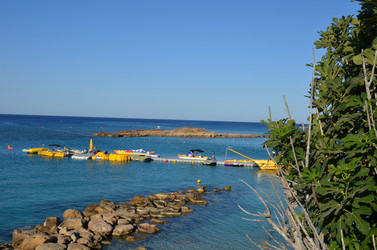 Similar image 21611451