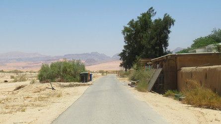 Similar image 21621310