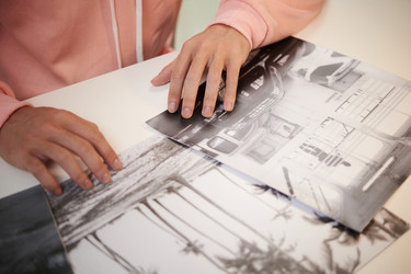 Similar image 21605945