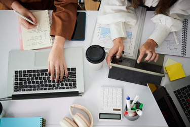 Similar image 21577396