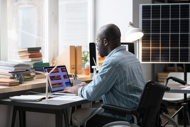 Similar image 21605339