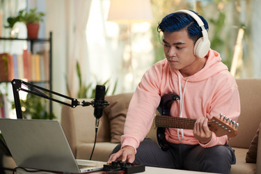 Similar image 21590219