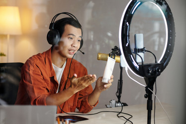 Similar image 21586835