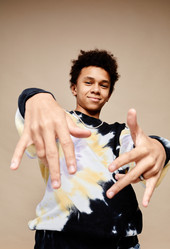 Similar image 21585150