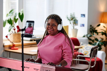 Similar image 21605396