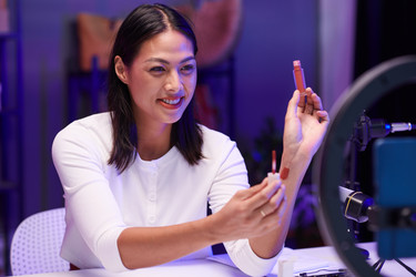 Similar image 21574096