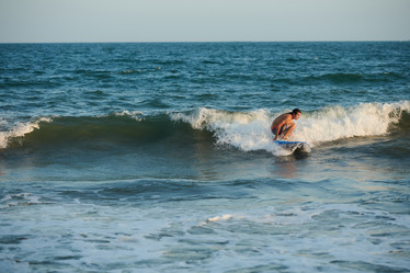 Similar image 21603999