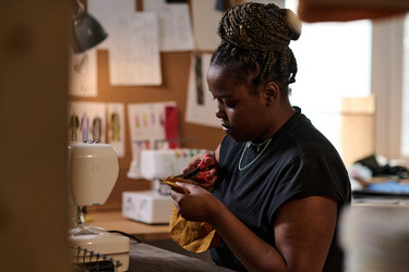 Similar image 21600899