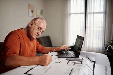 Similar image 21570624