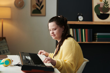 Similar image 21593588