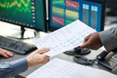 Similar image 21582100