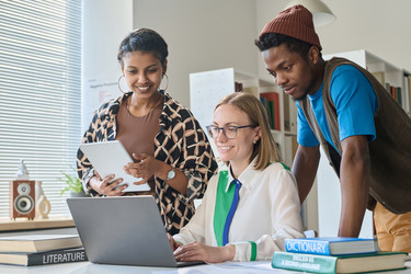 Similar image 21574425