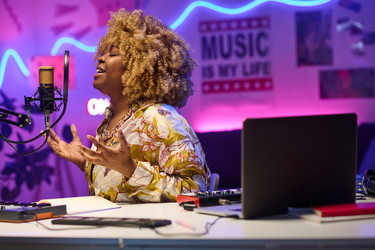 Similar image 21585311