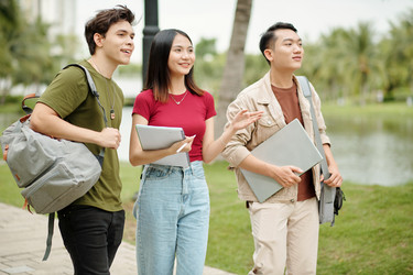 Similar image 21585593