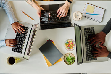 Similar image 21575100