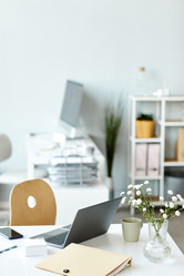 Similar image 21587770