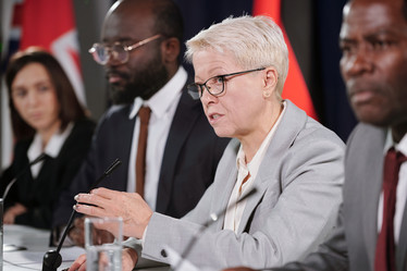 Similar image 21596300