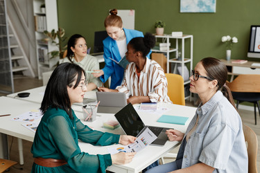 Similar image 21599984