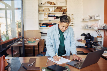 Similar image 21566033