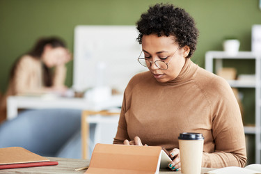 Similar image 21603385