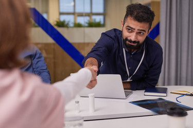 Similar image 21590660