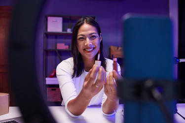 Similar image 21596096