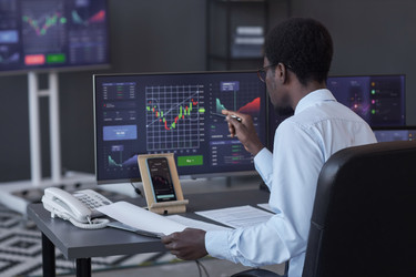 Similar image 21573400