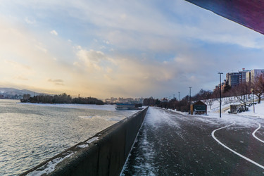 Similar image 21651954