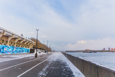 Similar image 21651956