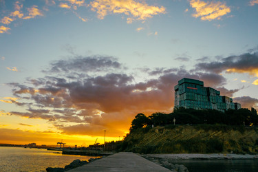 Similar image 21654977