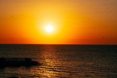 Similar image 21655130