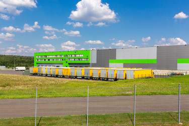 Similar image 21649239