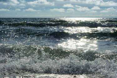 Similar image 21634296