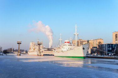 Similar image 21645227