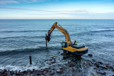 Similar image 21645354