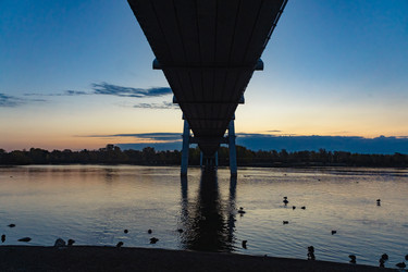 Similar image 21632043