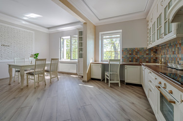 Similar image 21632800