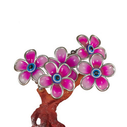 Similar image 21633745