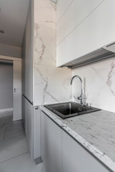 Similar image 21634343