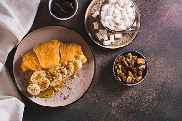 Similar image 21634400