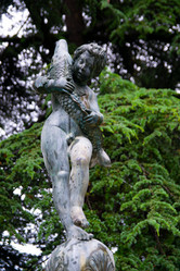 Similar image 21635136