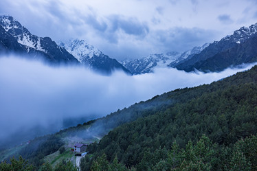 Similar image 21640010