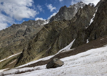 Similar image 21640014