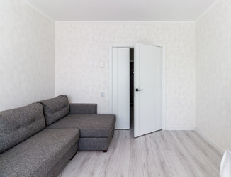 Similar image 21645427