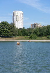 Similar image 21648050