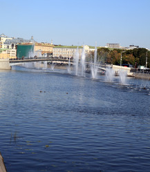 Similar image 21651040