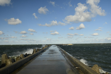 Similar image 21651456