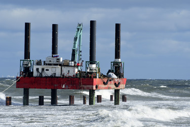 Similar image 21651474