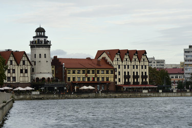 Similar image 21651600