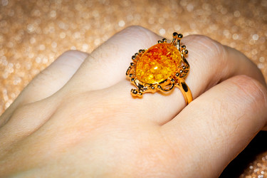 Similar image 21649345